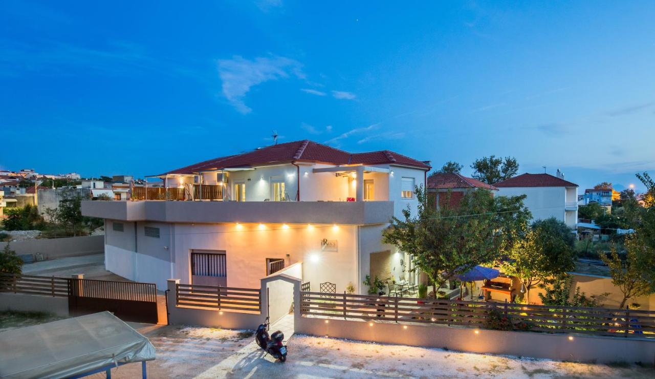 Iria'S Luxury Apartments Лименария Екстериор снимка