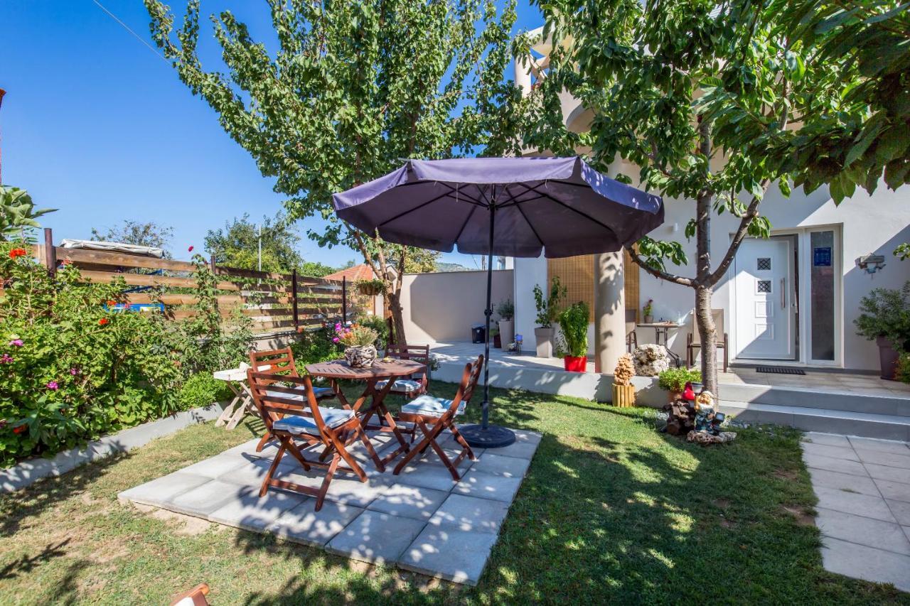 Iria'S Luxury Apartments Лименария Екстериор снимка